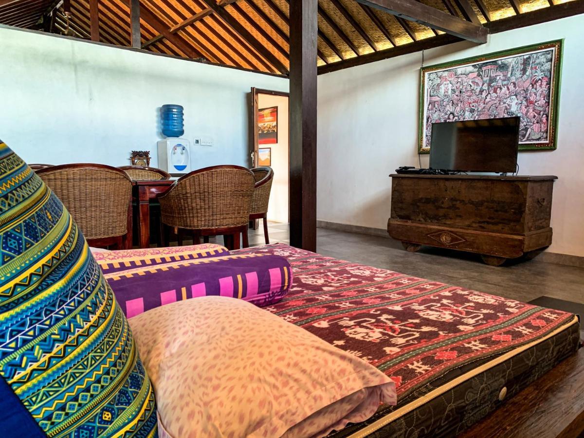 Capung Guesthouse Jimbaran  Ngoại thất bức ảnh