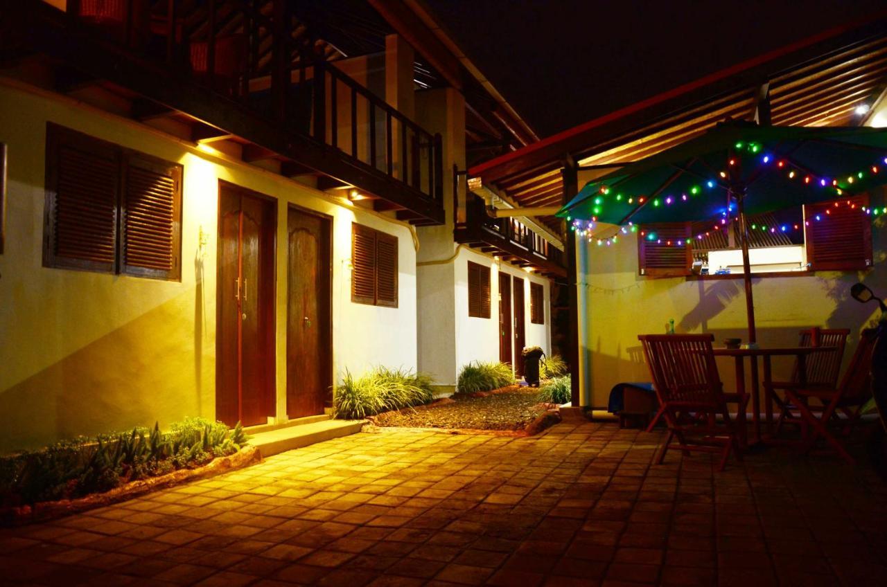 Capung Guesthouse Jimbaran  Ngoại thất bức ảnh